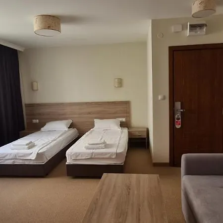 Geppy Hotel *